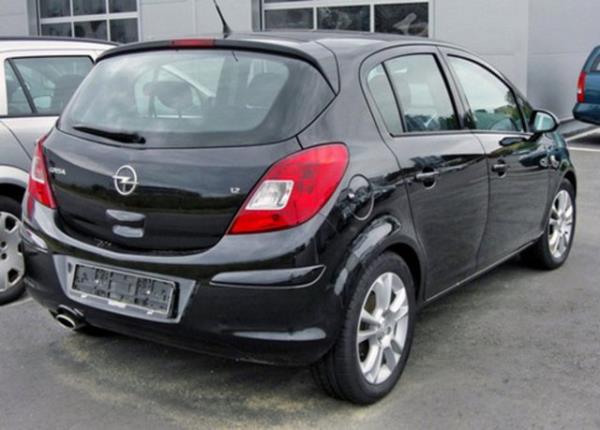 [B Segmenti HB Benzinli Otomatik] Opel Corsa 1.2 EcoFlex 100 Km'de 5.1lt yak�t t�ketiyor.