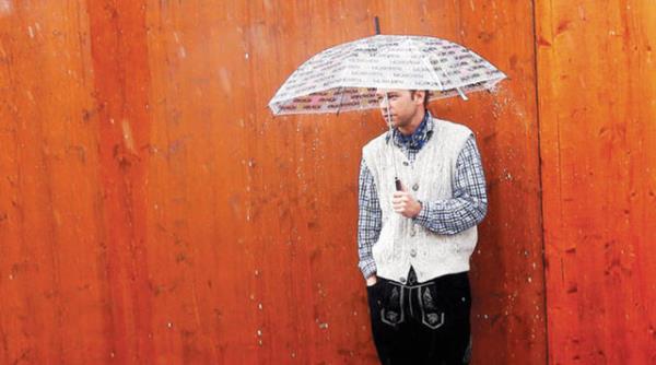 Ar terleme ve scak arpmas belirtileri olduu zaman, glgelik bir yerde dinlenin