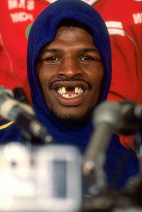 Sports Illustrated tm zamanlarn en artc spor fotoraflarn yaynlad. Listede 50 fotoraf bulunuyor. te o fotoraflar;