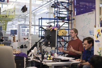 <br><b>Yazlm Mhendisi</b></br>  <br>Maa: 118,994 dolar</br>    <p>Yazlm mhendisleri her eyin yapldna emin olur ve btn Google rnleri iin kod yazarlar.</p>