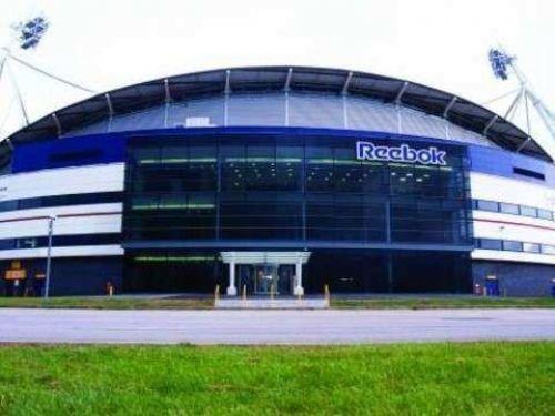 Reebok; Dnyann en nl spor markalarndan biri olan Reebok markas, bir tr Afrika antilopu olan 'rhebok?un Afrikanca yazlma ekline dayanmaktadr