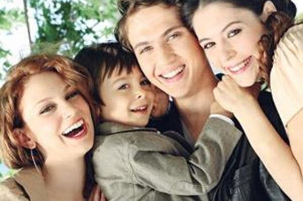 Osman karakterini canlandran kk oyuncu, duygusal sahnelerdeki baarsyla herkesi kendisine hayran brakt.