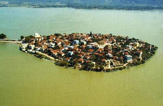 Manzaras, evre yaps ile Trkiye'de byle bir yer varm) dedirten bir gzellii olmasna karn pek ok kiinin burann varlndan haberi yok.