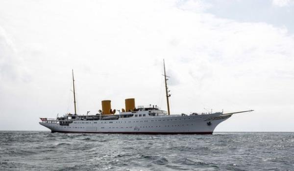 Trkiye Cumhuriyeti'nin kurucusu Mustafa Kemal Atatrk'n son gnlerini geirdii 83 yllk Savarona, bakanlk tarafndan 10 ay sren restorasyon ve bakmn ardndan devlet byklerinin tarihi toplantlarnda ve nemli kabullerinde kullanabilmesi iin....