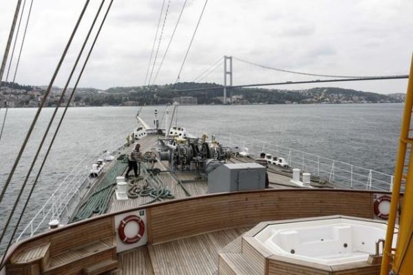 Kltr ve Turizm Bakanl tarafndan devralnan Atatrk'n yadigr Savarona yat, sekin gnlerine tekrar kavutu.