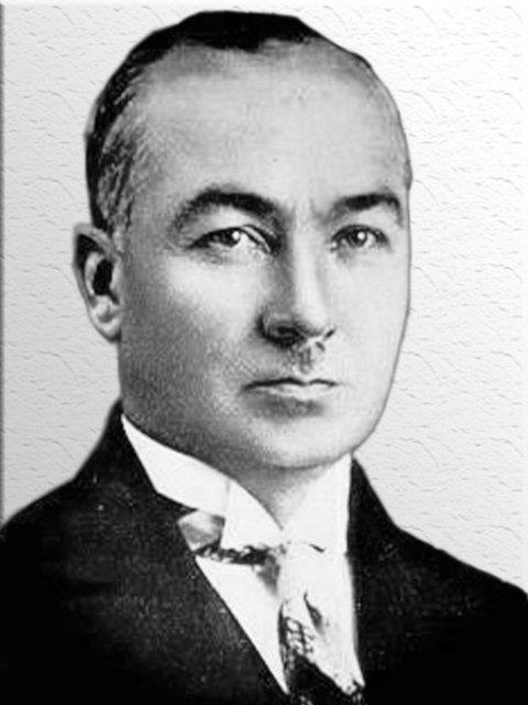 Babakanlk yapt tarihler : 8 Temmuz 1942 - 9 Temmuz 1942  <br>Ahmet Fikri Tzer en ksa sre Babakanlk yapan siyasetidir. Babakanlk koltuuna sadece 1 gn oturabilmitir.</br>