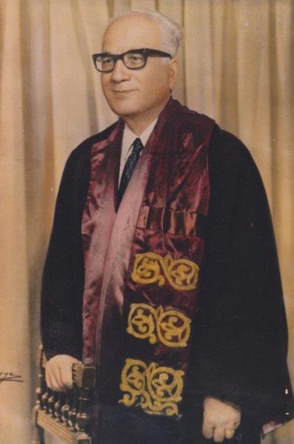 Babakanlk yapt tarihler: 17 Kasm 1974 - 31 Mart 1975 (38. Hkmet)