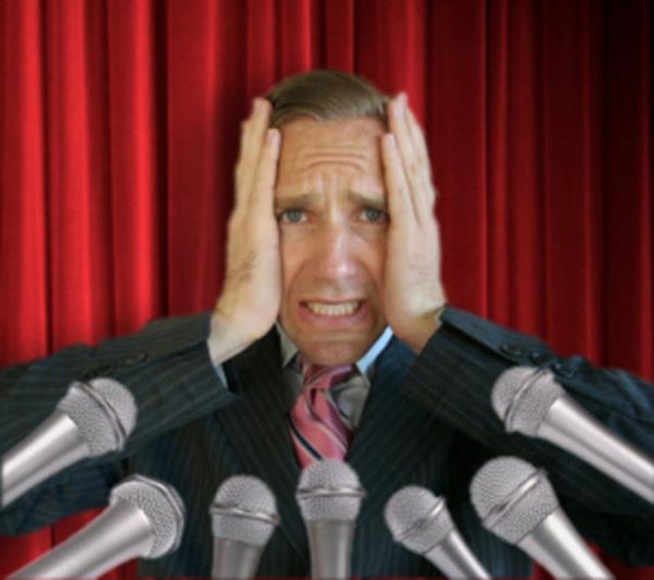 Bunlar sosyal fobinin iaretlerinden sadece birka, hemen hemen 15 milyon Amerikal yetikini etkileyen.