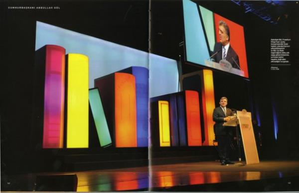 Abdullah Gl, Frankfurt Kitap Fuar al konumasnda insan haklar standartlarnn ykseltilmesinin ve fikir ile ifade zgrlne daha ok sayg gsterilmesinin, evrensel kltr hayatn dorudan etkilediini vurgulad. (Almanya-14 Ekim 2008)