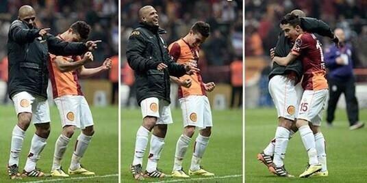 <br>Telles ile bir garip dans (6 Nisan 2014 / Galatasaray-Fenerbahe)</br>  Emre Belzolu'nun atld Fenerbahe derbisi sonras takm arkada Telles ile byk tepki eken bir dans gsterisi yapt.
