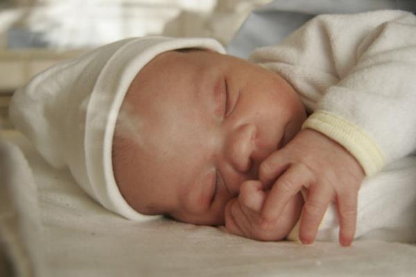 Her zaman ocuunuzun uyku dzenini devam ettiremeyebilirsiniz. Haftasonunda, tatillerde baz deiiklikler olabilir.