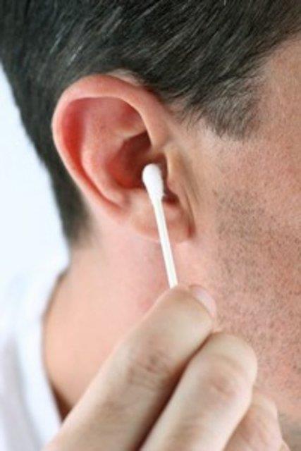 Zira bilinsiz kullanm kulak tkanklklarn hatta iitme kaybn beraberinde getirebiliyor.