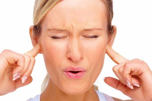 Kulak zarnda delinme meydana gelebiliyor