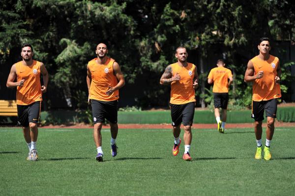 Zor bir grup ama kmak imkansz deil hadi Galatasaray gldr yzmz bu sene de