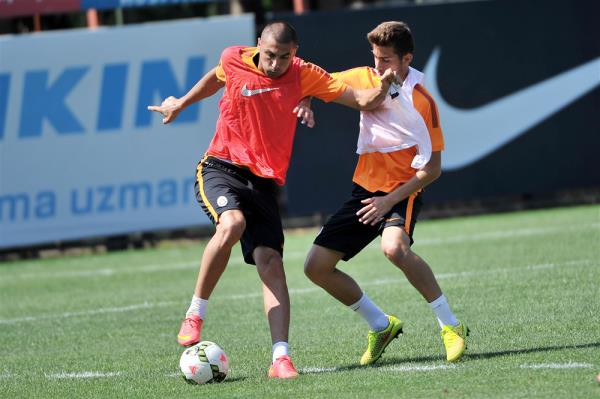 Sper Kupa Finalinde izlediim Galatasaray 3 puan ile elenir bu gruptan