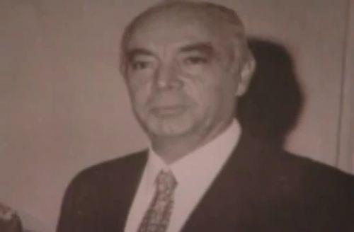 <br><b>Tekin Arburun - (Vekaleten) </b></br>  <br>Grev Sresi: 28 Mart 1973 - 6 Nisan 1973</br>  <br>Memleketi: tip/Makedonya</br>