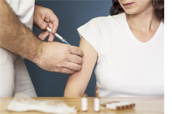 <br><b>Alt solunum yolu enfeksiyonlar</b></br>  Her yl 3,2 milyon kii hayatn kaybediyor.