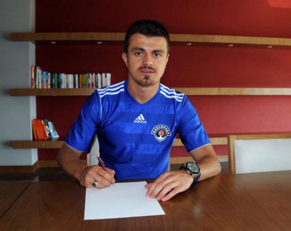 Orhan am - Fenerbahe'den Kasmpaa'ya