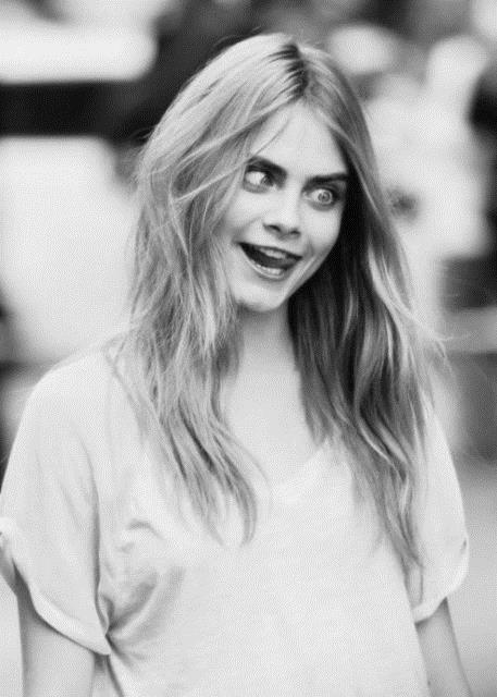 S1: Kac yasindasin?   <br>S2: Kac gsteriyorum?</br>