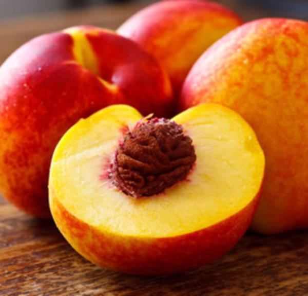 Yaklak 40 kalori olan bir orta boy eftali, 2 gram diyet lifi ieriyor