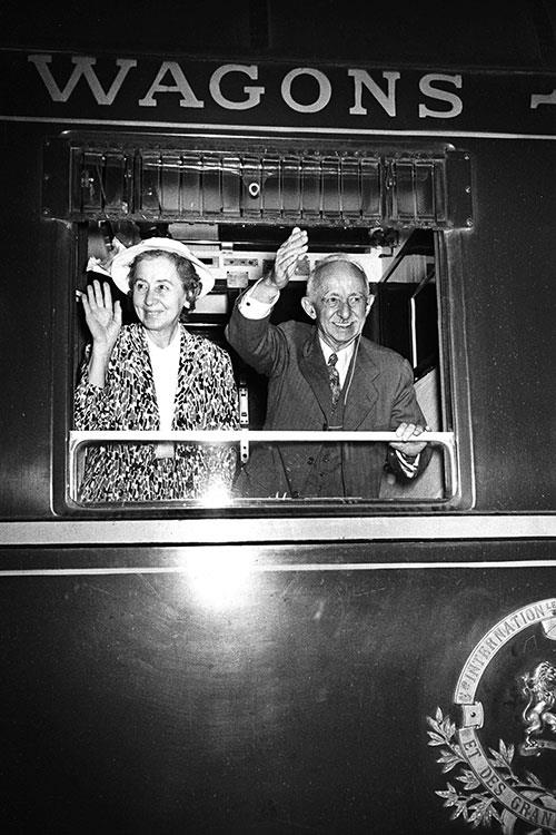 ok byk bir kolektif ariv almasnn ve emein neticesinde, aralarnda daha nce gn yzne kmam karelerin de yer ald 160 fotoraf sergilenecek.