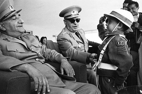 Sergide fotoraflar yer alan Depo Photos foto muhabirleri ve katk salayan meslektalar ise yle: Zekeriya Albayrak, Adem Altan, Ayhan Arfat, Hasan Aydn, Skmen Baykara, Kubilay alkolu, Mehmet Demirci, Hseyin Ezer, Rza Ezer, Denizhan Gzel, Blent Hiylmaz, Mustafa stemi, Burak Kara, Murat etin Mhrdar, Mustafa ztartan, Sami Pekirin, Serhan arman, Mehmet Srenkk, smail enyz, Hikmet Tanlkan, mit Turpu ve Cengiz Kahraman Koleksiyonu.