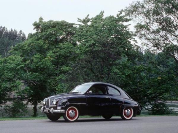 Saab 92'nin yerine 1955'te yollara kt. 748 cc, 3 silindirli motora sahipti.