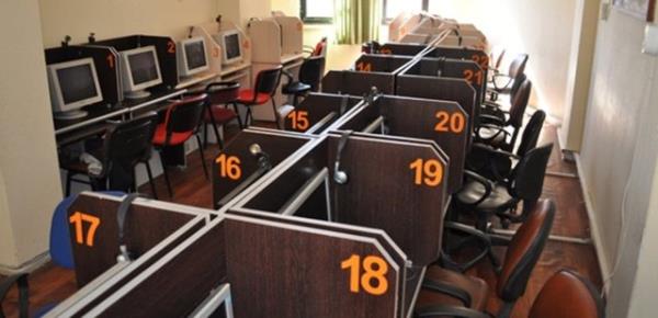 �nternet cafede hacker olmak