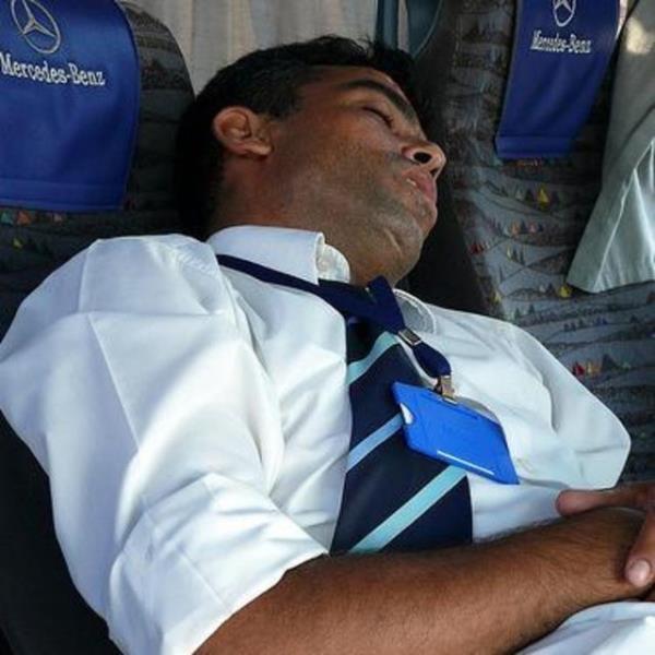 Karizmatik muavin nas�l olmal�?