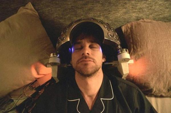 Oysa imdi bu tr travmalarla ilgili anlar deitirebiliyoruz