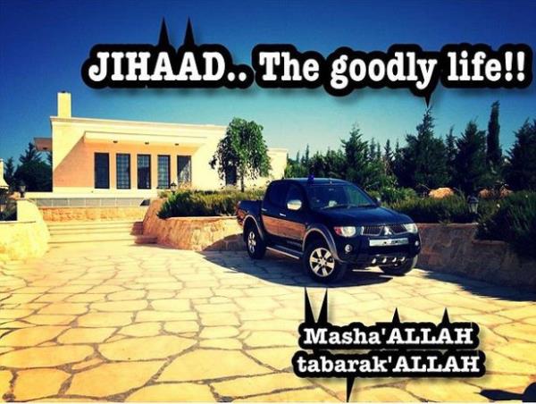 Pahal aralar, silahlar ve lks salonlar dikkat ekiyor.