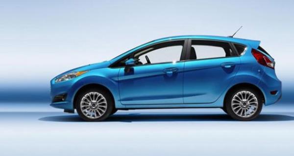 <b>Ford Fiesta</b> <p>1.6i 105PS:</p> 38 bin 710 TL