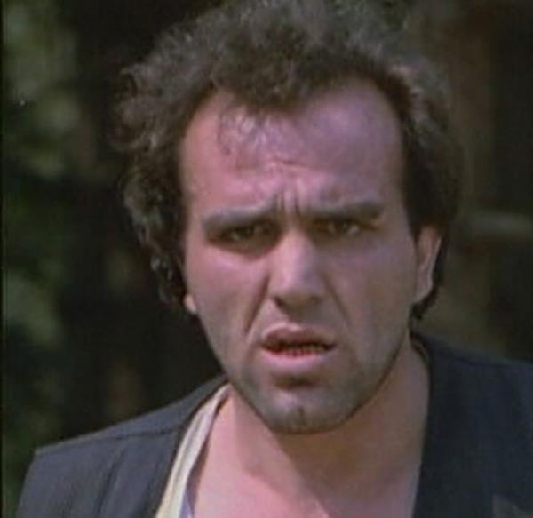 26. Yadigar Ejder  Trk sinemasnn en ok dayak yiyen oyuncusu.