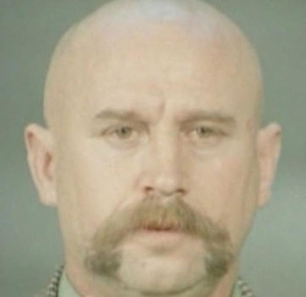 27. Kadir Kk  Aalarn ve babalarn baka bir daimi korumas.