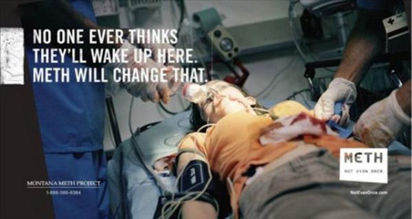 Yeni uyuturucu kart reklam filmi, uyuturucunun bamlsna yapt dehet verici fiziksel ykm gzler nne serdi.