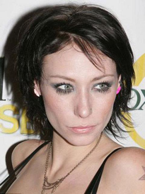 Jael Strauss, 6 yl nce Tyra Banks'in sunduu "America's Next Top Model'a katlan manken aday olarak gzelliiyle dikkat ekiyordu.