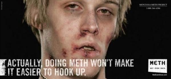 Yeni uyuturucu kart reklam filmi, uyuturucunun bamlsna yapt dehet verici fiziksel ykm gzler nne serdi.