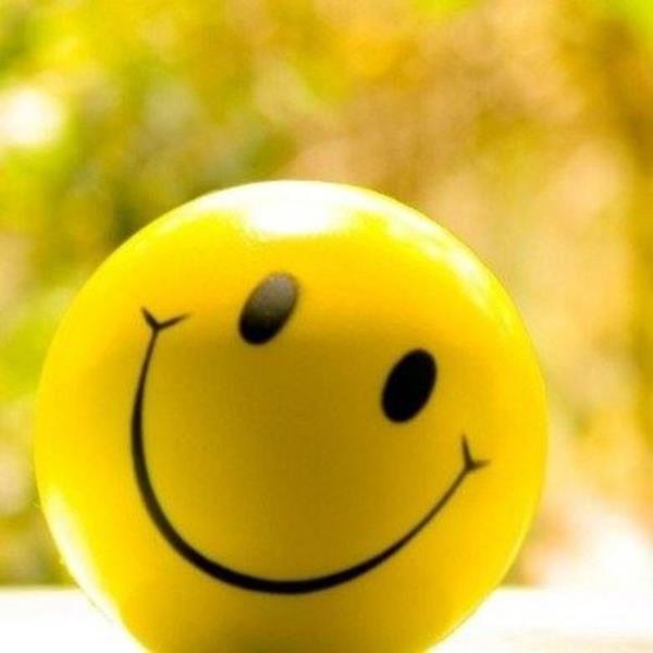 Olumlu dnn ve hayat biraz akna brakn. Geveyin ve rahatlayn.