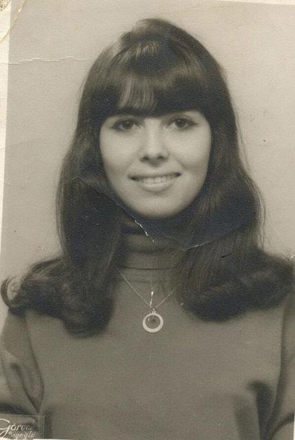 Ardndan Serdar Orta'n geen haftalarda twiitter'dan paylat annesi Nesrin Orta'n fotoraf grenleri artt.