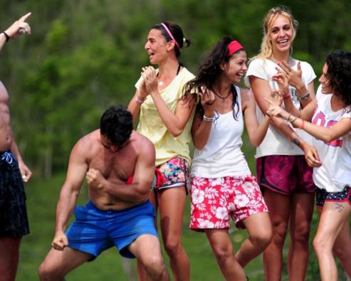 Program 28 ubat Cumartesi akam balyor.