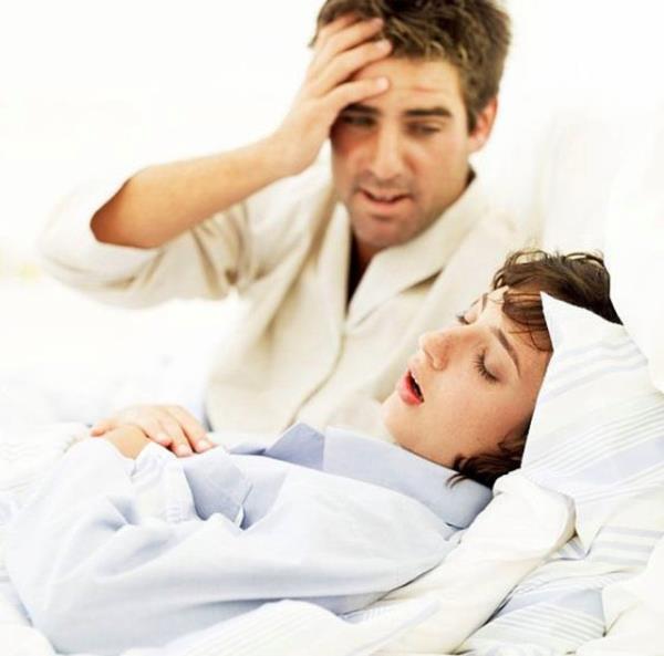 Yaplan aratrmalara gre hamileliinde horlayan kadnlar daha ufak bebeklere sahip olurlar.