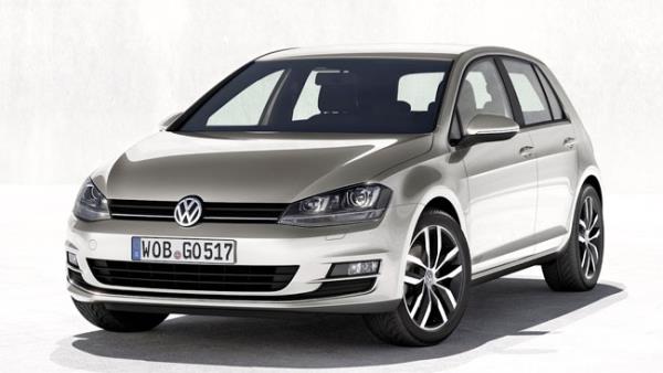 Tm modellere farkl indirim ve frsatlarn sunulduu "Volkswagen Frsatlar Kampanyas"ndan yararlanmak iin Volkswagen Trkiye Facebook sayfas veya "binekarac.vw.com.tr" internet adresinden 30 Eyll'e kadar zel kampanya indirim kodu oluturulmas gerekiyor. Volkswagen, baz modellerdeki sabit kur uygulamasn da srdryor.