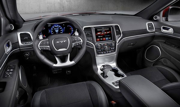 Kayplarn telafi etmek zere kampanyalara yklenen firmalarn, ara fiyatlarnn ykselmesinden yaknan tketicilerin taleplerini karlamaya ynelik eyll kampanyalarnda indirimler ve dk taksit seenekleri ne kt.