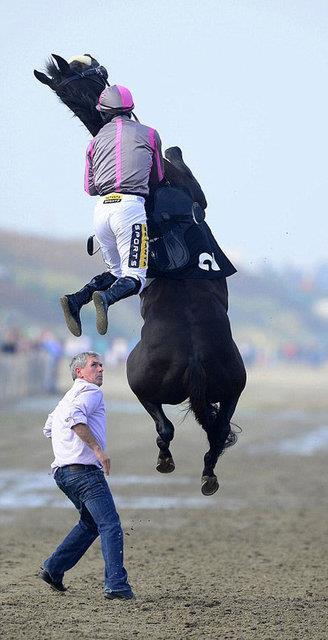 Bir yar esnasnda ekilen bu fotoraf yrekleri aza getirdi.