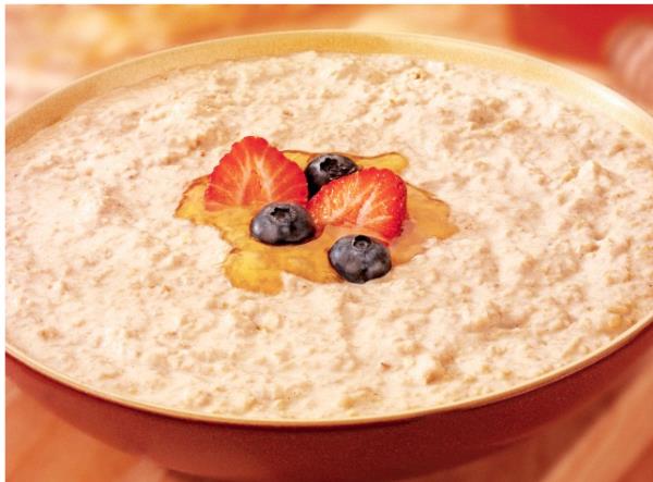 STL BULAMA: Arpa ve buday ununa ya ve st kartrlarak piirilen bir nev muhallebidir. Peygamberimiz: &#8220;Gerekten stl bulama, hastann midesini kuvvetlendirip rahatlatr, baz zntlerini de giderir.&#8221; buyurmutur. Stl bulamala ilgili Hazret-i ie -radyallhu anha- yle demitir: &#8220;Bir defasnda gsmde bir sertlik ve bamda bir ardan dolay Raslullah&#8217;a ikyette bulundum. O da: &#8220;&#8211; Ey ie, sana stl bulamac tavsiye ederim, zira stl bulama bu ikayetlerini giderir.&#8217;&#8221; buyurdu. Hatta ehl-i beytten biri hastalannca, ocaktan bulama tenceresi hi inmezmi, ta ki o hasta iyileene veya lene kadar..