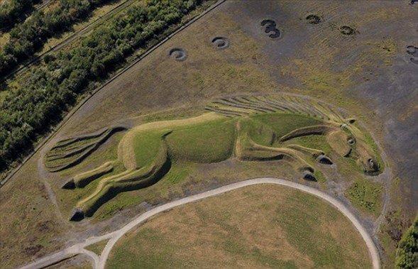 Gkyznden objektiflere taklan inanlmaz ekiller, engebeli ky eridinden enerji istasyonlarna kadar muhteem manzaralar...