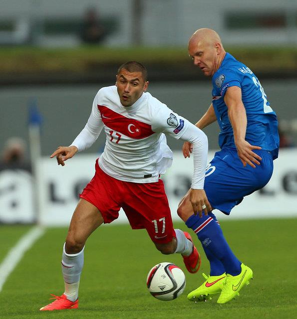 A Milli Takm, 1990'daki 5-0'lk rlanda malubiyetinin ardndan Dnya Kupas ve Avrupa ampiyonas eleme gruplarna en kt balangc yapt.