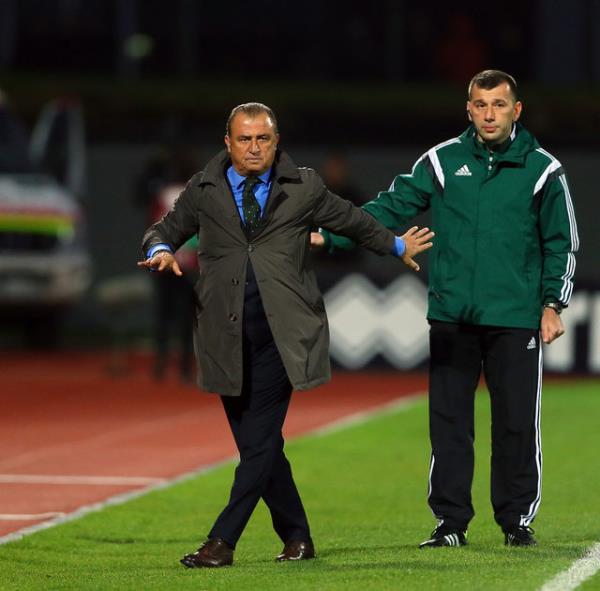 Sosyal medya bu szlerle yklrken, baz taraftarlar 2 ubat 2013?te 1-1 biten Bursa deplasman sonras G.Saray?n resmi sitesinden yaplan paylam hatrlatt.