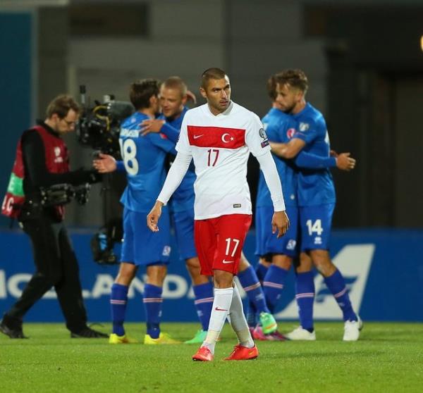 Bu konuda vuru dersi olabilecek kornerler izledik. Falsolu, zehir gibi adrese teslim toplar kalemizde byk kaos yaratt.