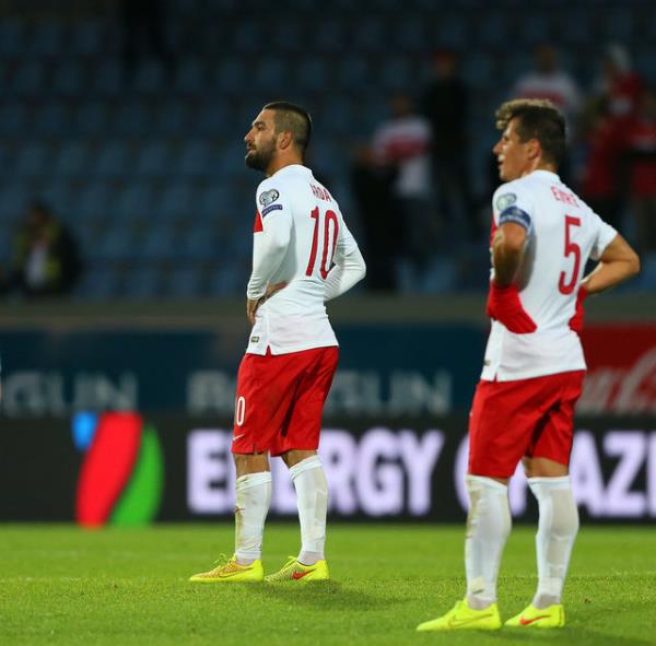 <br><b>Yurt d basnnda kullanlan ifadeler yle: </b></br>  Visir (zlanda): Trkler dersini ald.